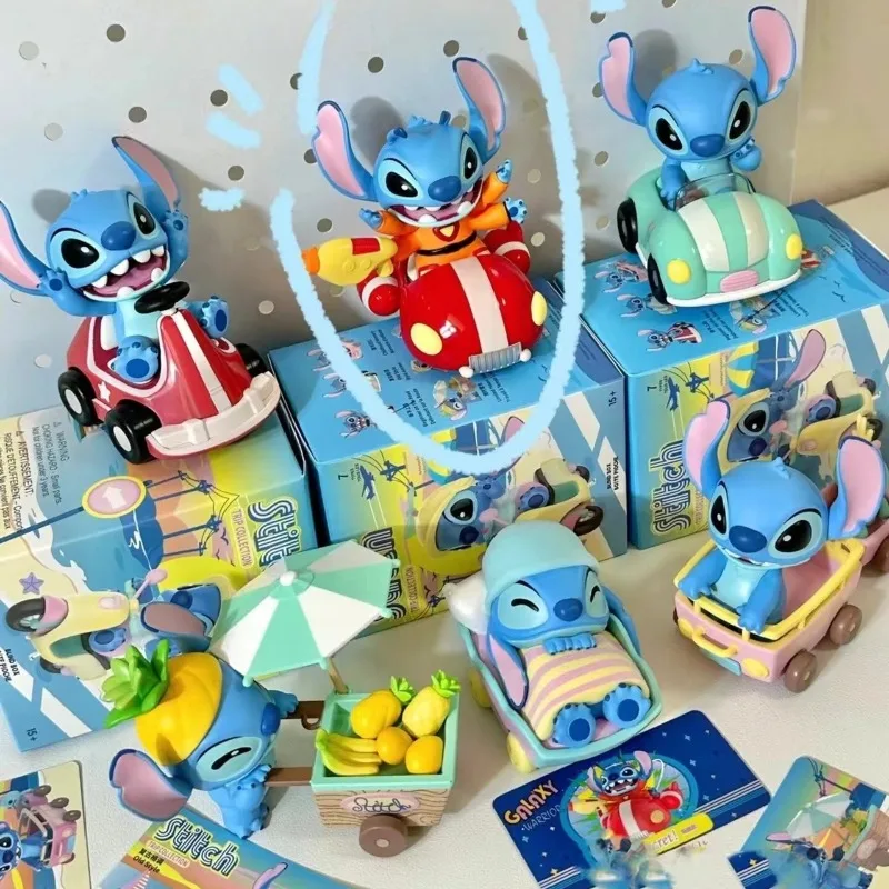 MINISO Disney Stitch Swim Series Blind Box Stitch Ornament Anime Figure ragazzi ragazze Cute Mystery Box Gift