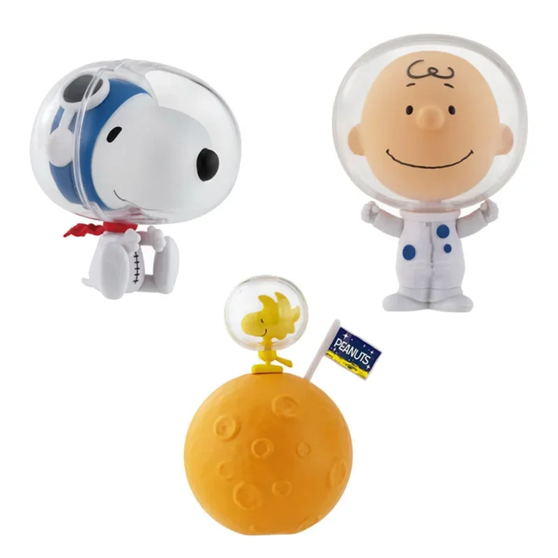 

Bandai Genuine 3Pcs Capchara Gashapon Peanuts 4 Astronaut Snoopy Action Figure Toys For Kids Gift Collectible Model Ornaments