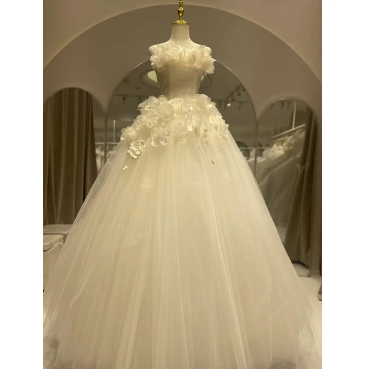 

Kisswhite Aline Collection Customized 10-20days Ship It Out long sleeves elegent Bridal Dress