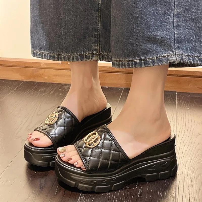 Chain Wedges Slippers Women High Heels Platform Shoes Summer 2024 Luxury Open Toe Flip Flops Beach Sandals Pumps Mujer Slides