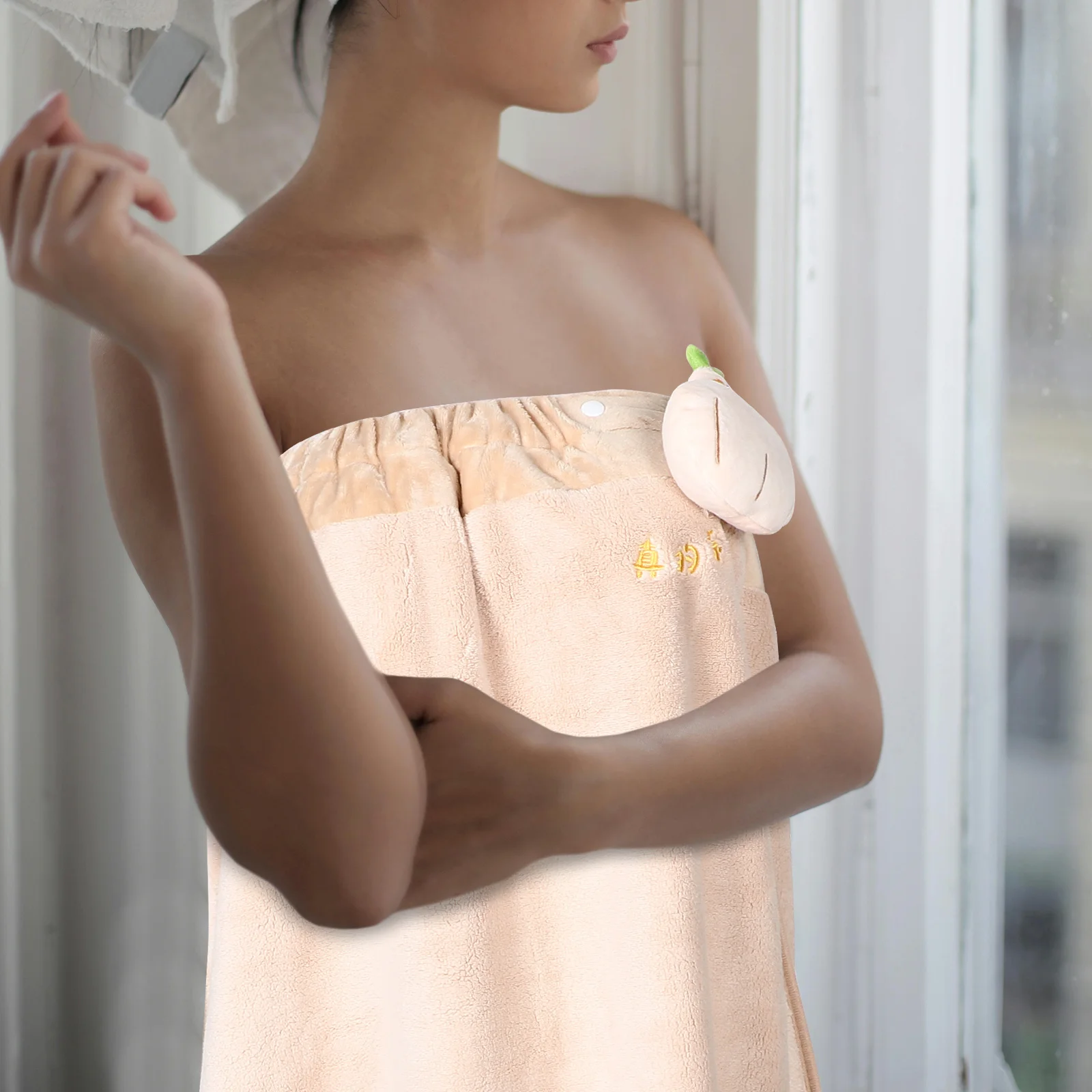 

Coral Fleece Bath Towel Cute Design Buttons Secure Fit Highly Absorbent No Shedding Perfect After Shower Relaxation Women