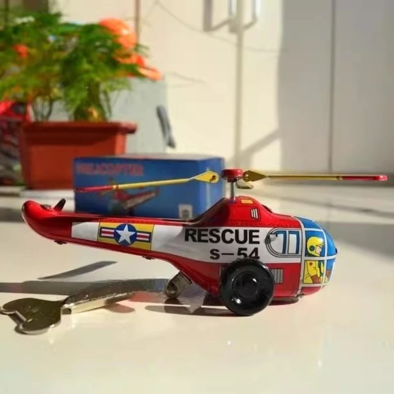 Jouet à remonter rétro en métal, avion à hélice, Collection mécanique pour adultes, figurines modèles amusantes, cadeau d'anniversaire pour enfants