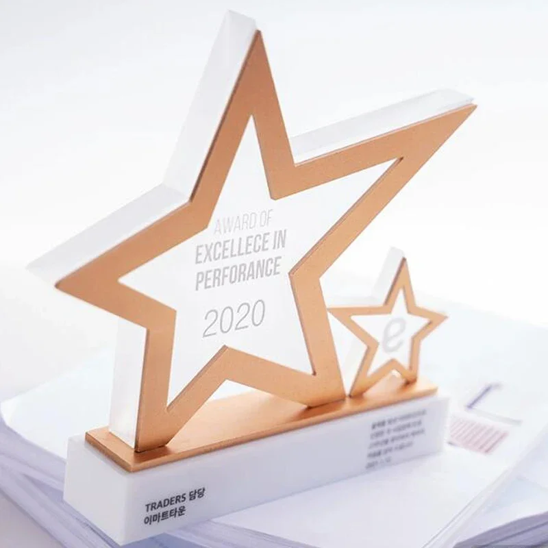 

Customized Pentagram Crystal Trophy, Annual Meeting, Excellent Employee Souvenir Reward, Home Decorations Honor Alloy Medal, 1Pc