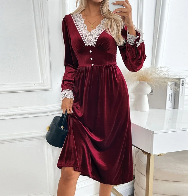 Women's Dress Autumn Fashion New Style Party Velvet Long Dress Autumn and Winter Lace Patchwork Contrasting Dress