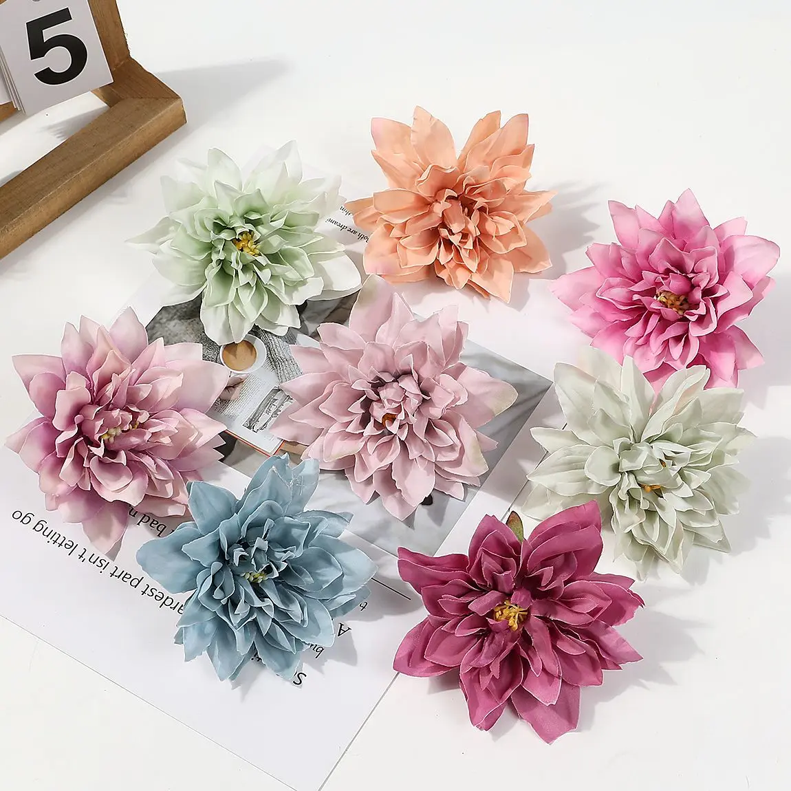 2/5 pz dalia teste di fiori fiore artificiale per la decorazione domestica fiori finti festa di nozze ghirlanda di seta dalia artigianato accessorio