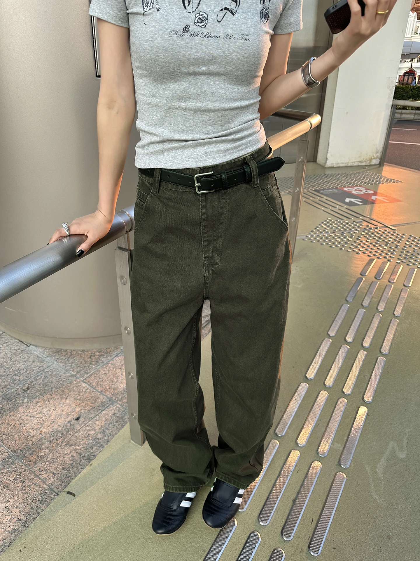 

Spring Summer New Style Military Green Versatile Retro Straight Loose Casual Pants Washed out Slim Fit Women's Jeans