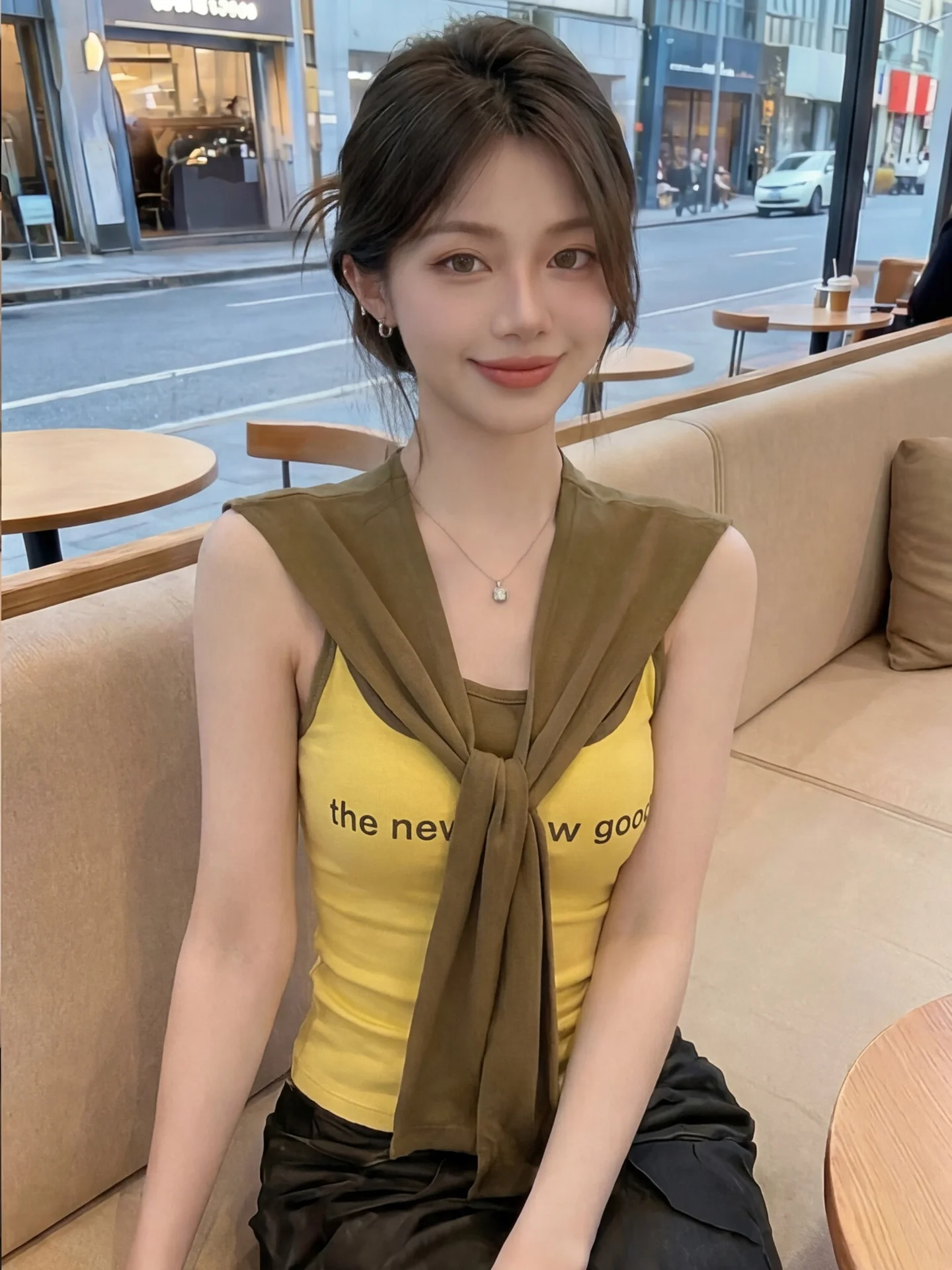Korean Style Color Block Thin Women's T-Shirt Summer Casual Breathable Short Sleeve Square Collar Top And Shoulder Wrap Set