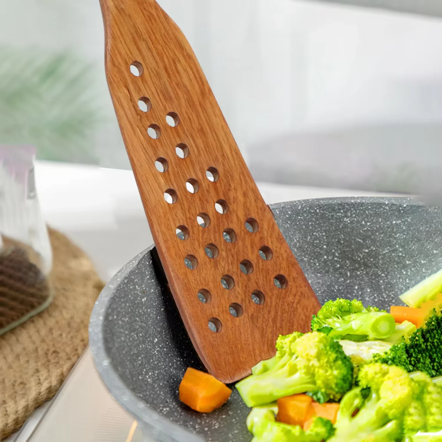 Non-stick wooden spatula Pan, kitchen cooking tools, frying pan, steak, filter shovel, kitchen accessories, 24 holes