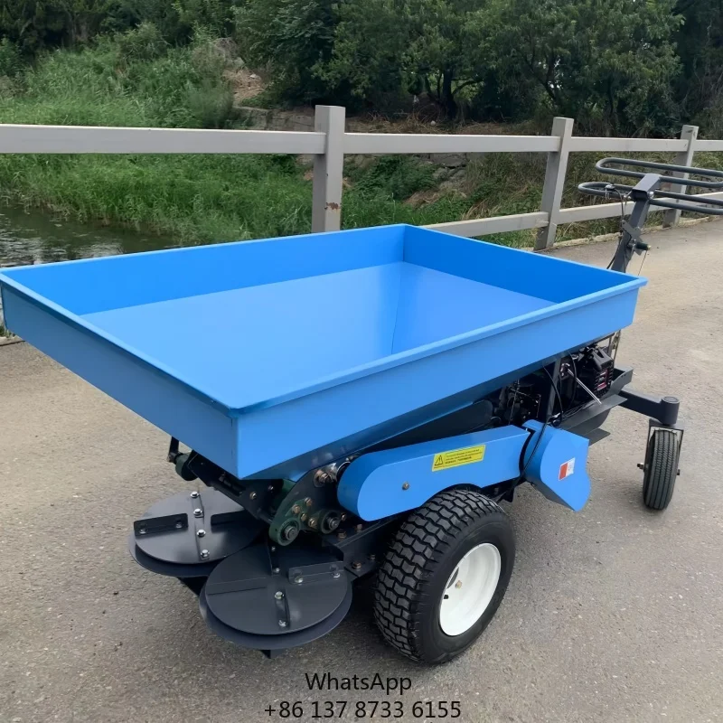Self- Propelled Fertilizer Spreader Agricultural Machinery Large Area Fertilizing And Planting Equipment