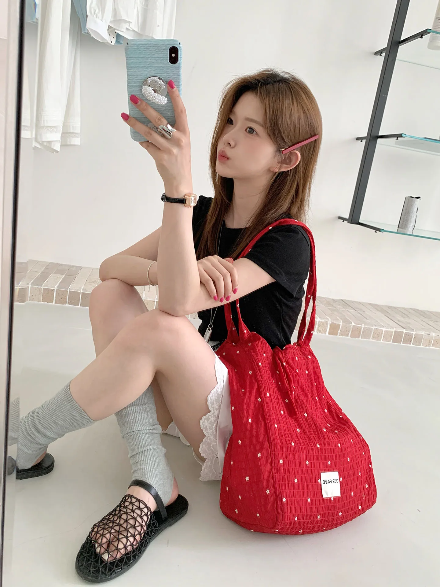 bolsa-de-ombro-Unica-em-chiffon-com-bordado-floral-estilo-coreano-bolsa-casual-fena-forma-de-cesta-em-material-misto