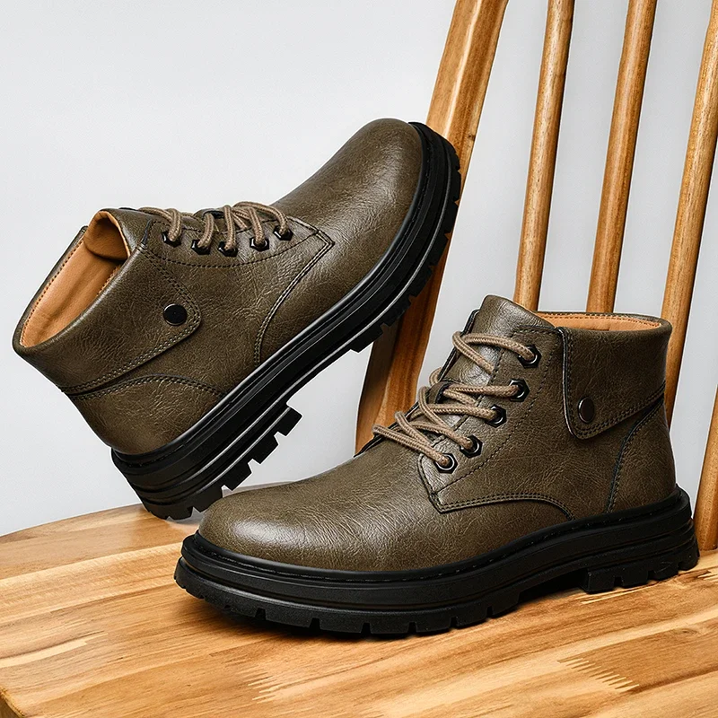 Winter Luxury Brand Genuine Leather Business Boots Man Non Slip Thick Soled Boot Classic British Style Men High Top Casual Boots
