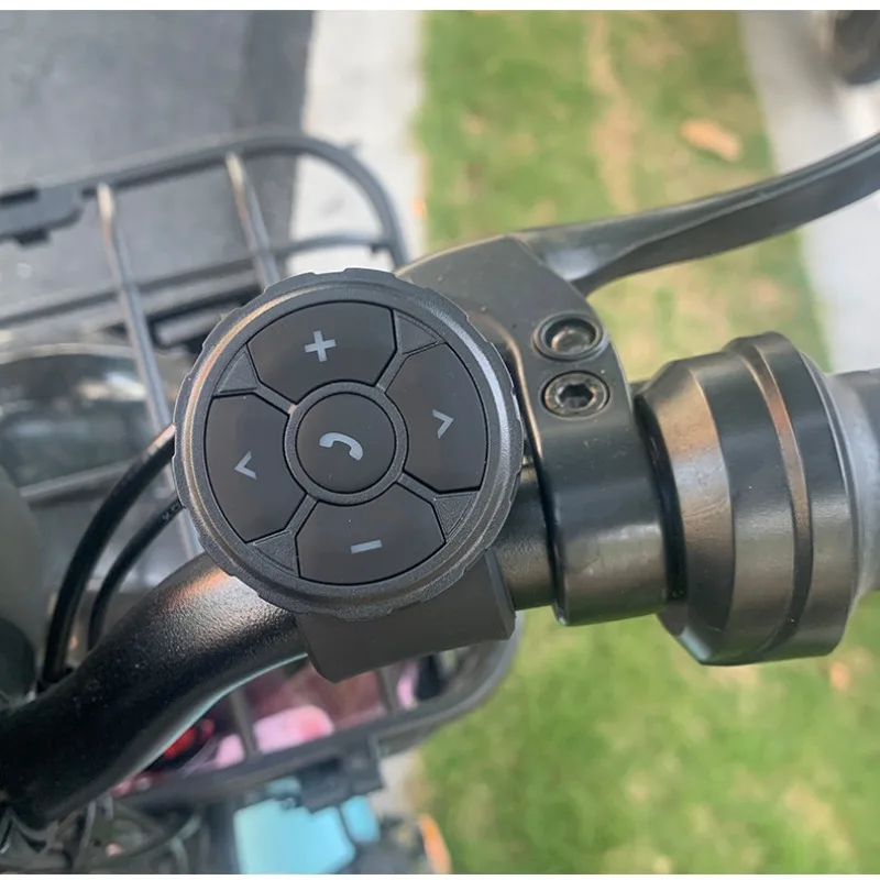 For IPhone Android Devic Wireless Bluetooth 5.3 Remote Controller Waterproof IPX6 Wireless Controller for Bicycle Motorcycle Car