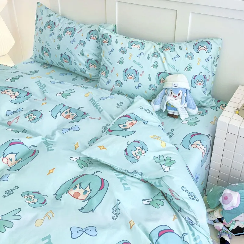Hatsune Miku 100% Cotton Four-piece Cartoon Pattern Men's and Women's Bedroom Dormitory Cartoon Three-piece Bedding Set