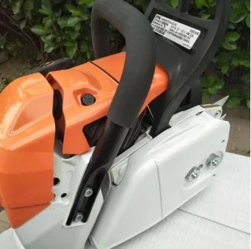 Chain Saw 3.9 KW Power Petrol with 25-inch Guide 72.2cc MS381 Large Displacement Can Be Used for Yard Logging