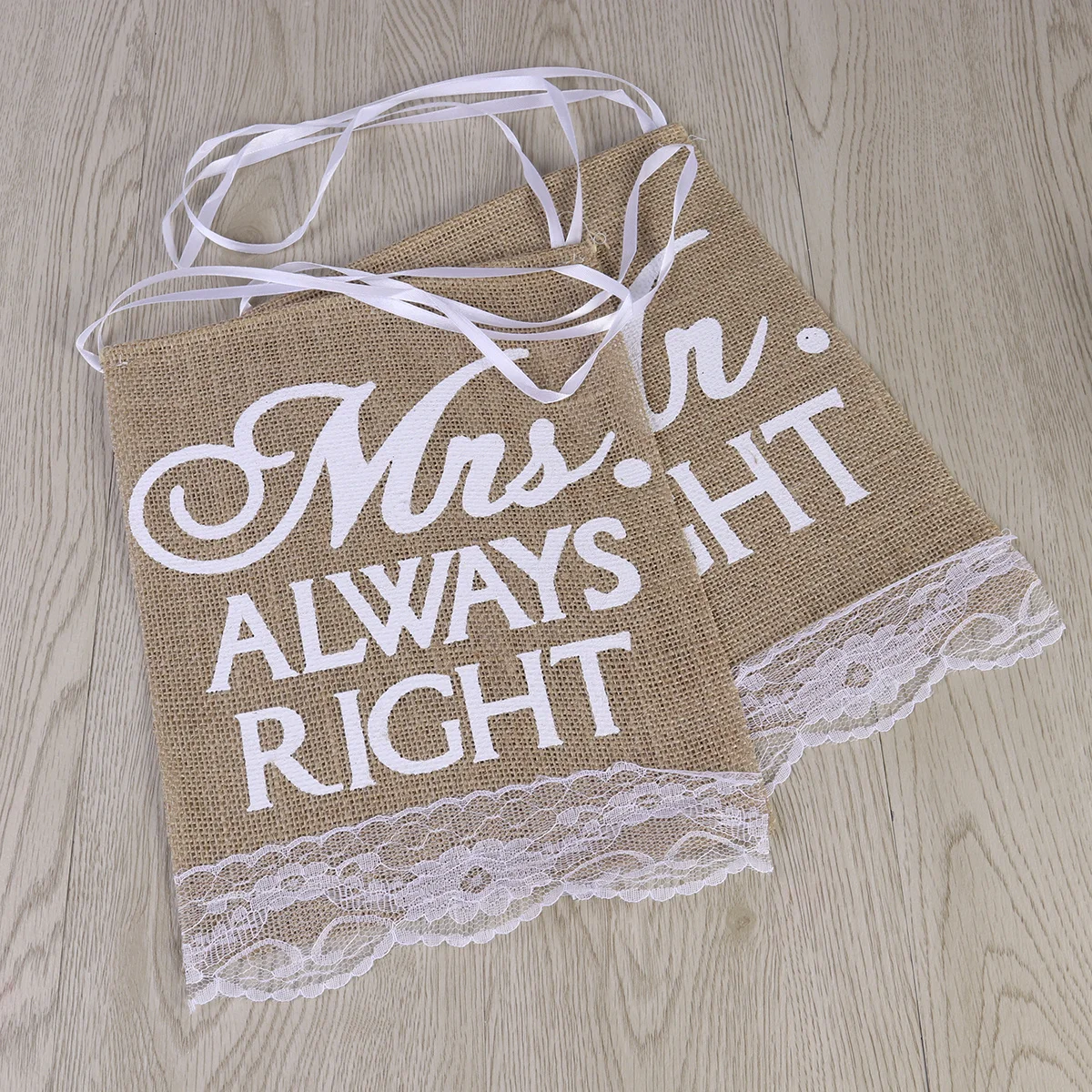 

2Pcs Burlap Chair Banners Mrs Always Right Chair Signs Khaki Lace Fringe Rustic Wedding Photo Booth Decoration