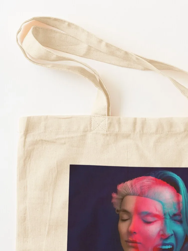 Prima Facie - حقيبة Jodie Comer Tote حقيبة تسوق بعجلات حقيبة لحمل الشاطئ للنساء من القماش المخصص