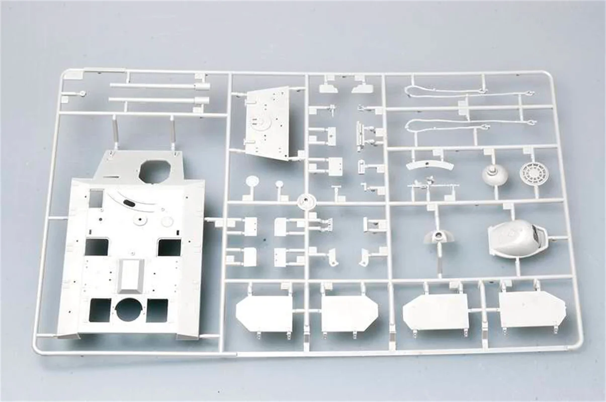 Trompeter 00385 Deutsches Entwicklungs fahrzeug im Maßstab 1:35 und 10 Hetzer Militärkunststoff-Montagemodell-Kits