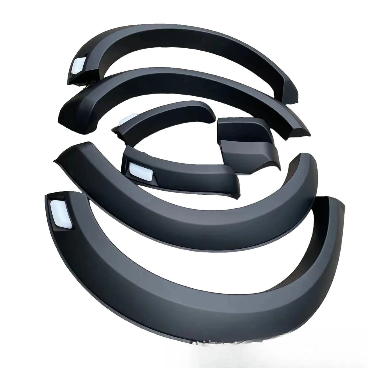 Applicable, one piece of   RANGER T9 wheel eyebrow 21-23 pickup off-road car modification accessories will be sent