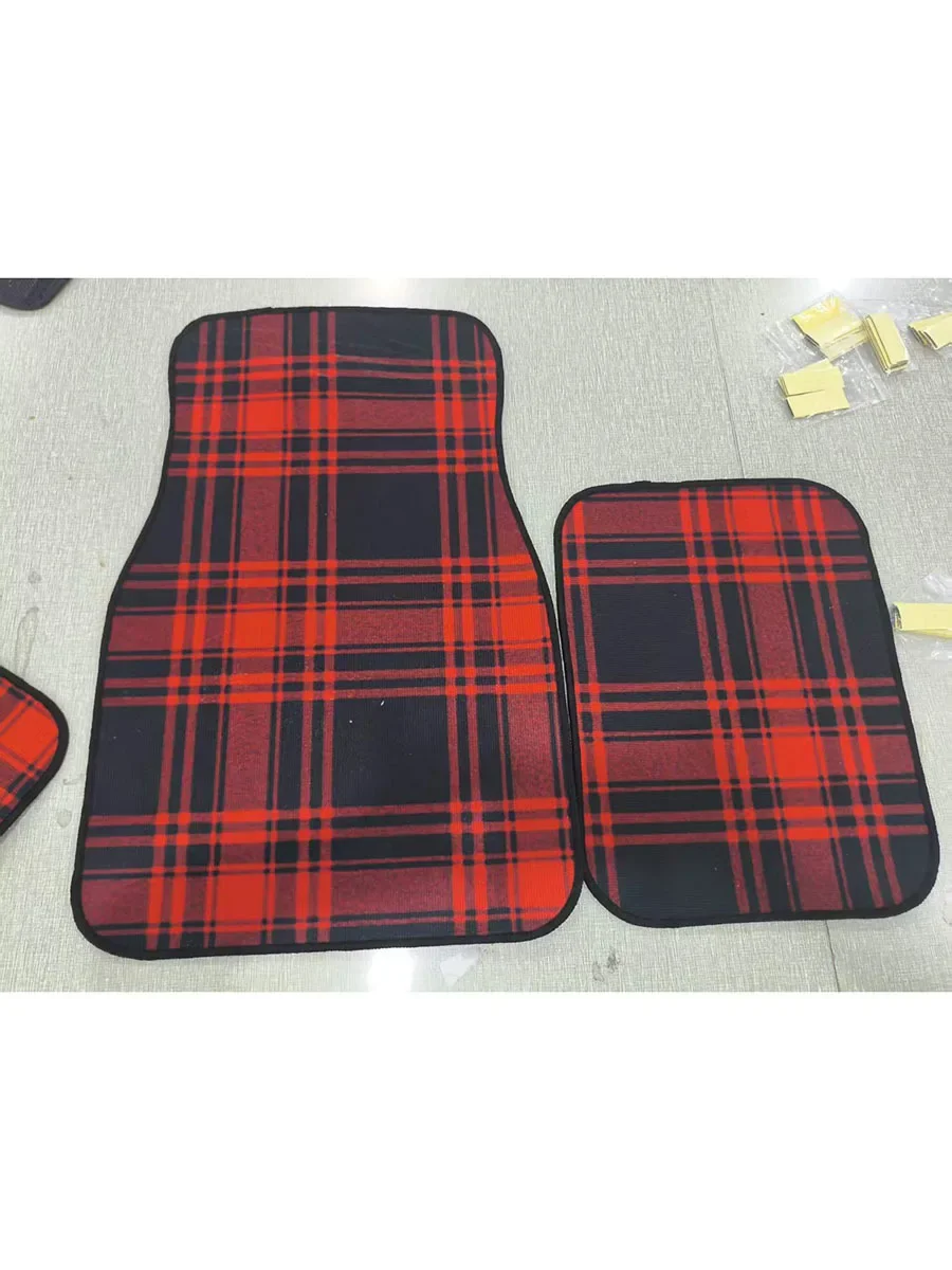 4-teiliger GTI Tartan Autofußmatten-Satz aus Polyesterfaser für die meisten Modelle, rutschfest, schmutzabweisend, langlebig, Vorder- und Hintermatten-Set, Auto-Zubehör – Detail 4