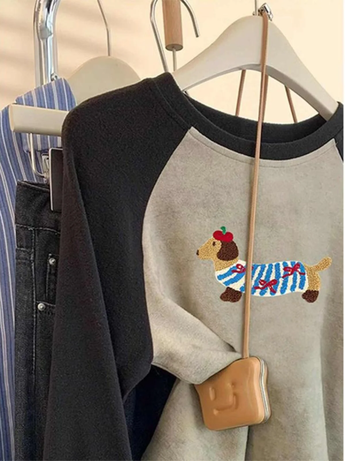 oulder Printed Long Sve round Ne Sweatirt Women's Spring Autumn 2024 New Sle Color Blo Hatl Korean Version