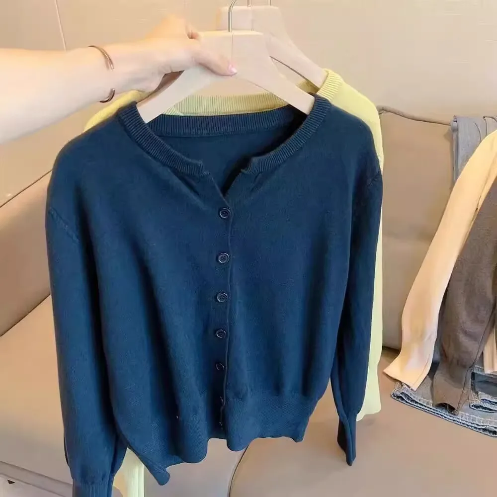 Cardigan lavorato a maglia in lana sottile morbida e delicata sulla pelle Versione coreana da donna V-Ne Maglione allentato per capispalla Jaet Top