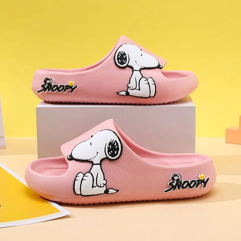 Cute Snoopy Children Slide Sandals Boys Girls Wear-Resistant Non-Slip Soft Sole Lightweight Breathable Indoor Outdoor Bathroom