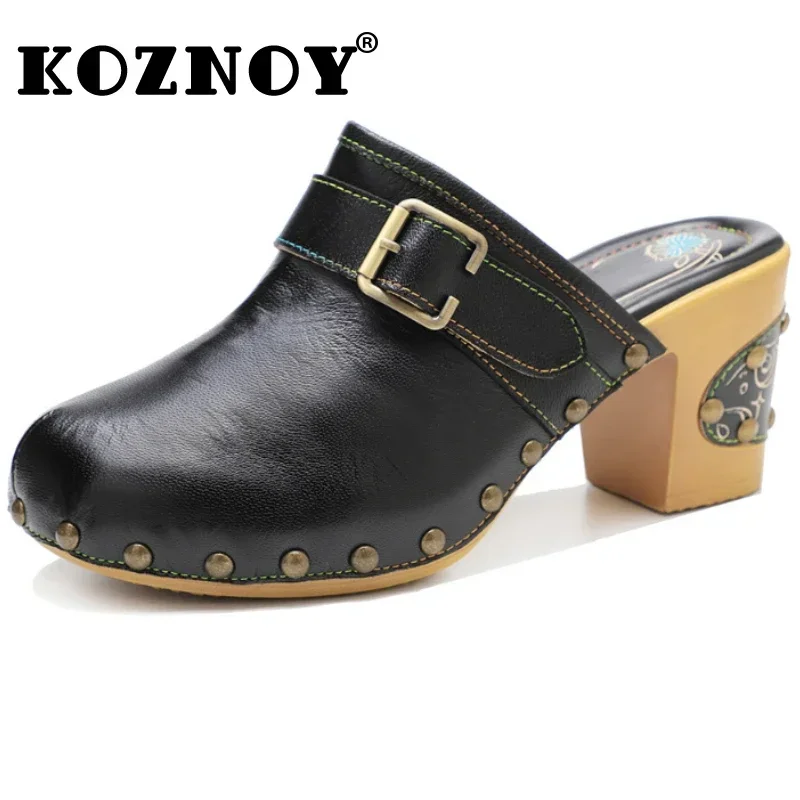 Koznoy 7,5 cm Schaffell Frauen Leder Chunky Heels Große Größe Mokassins Metall Dekoration Clogs Sandalen Ethnische Sommer Hausschuhe Schuhe