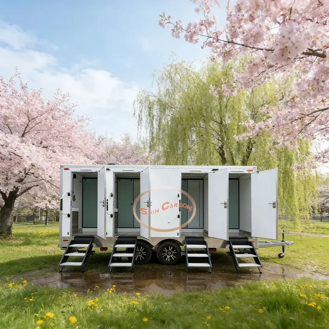 

4-ступенчатый портативный мобильный туалетный прицеп из стекловолокна для ванной комнаты из стекловолокна для мероприятий на открытом воздухе и строительных площадок, туалетный прибор