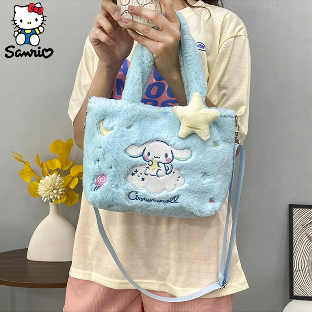 Sanrio กระเป๋าผ้ากำมะหยี่สำหรับเด็กผู้หญิง, กระเป๋าผ้ากำมะหยี่ Cinnamoroll กระเป๋า Crossbody กระเป๋าสะพายไหล่ Kuromi Y2k ความจุสูง