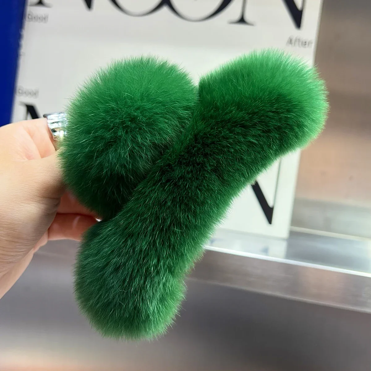 Inverno fuzzy garra de cabelo feminino quente fofo natural rex pele de coelho moda elegante festa garras de cabelo
