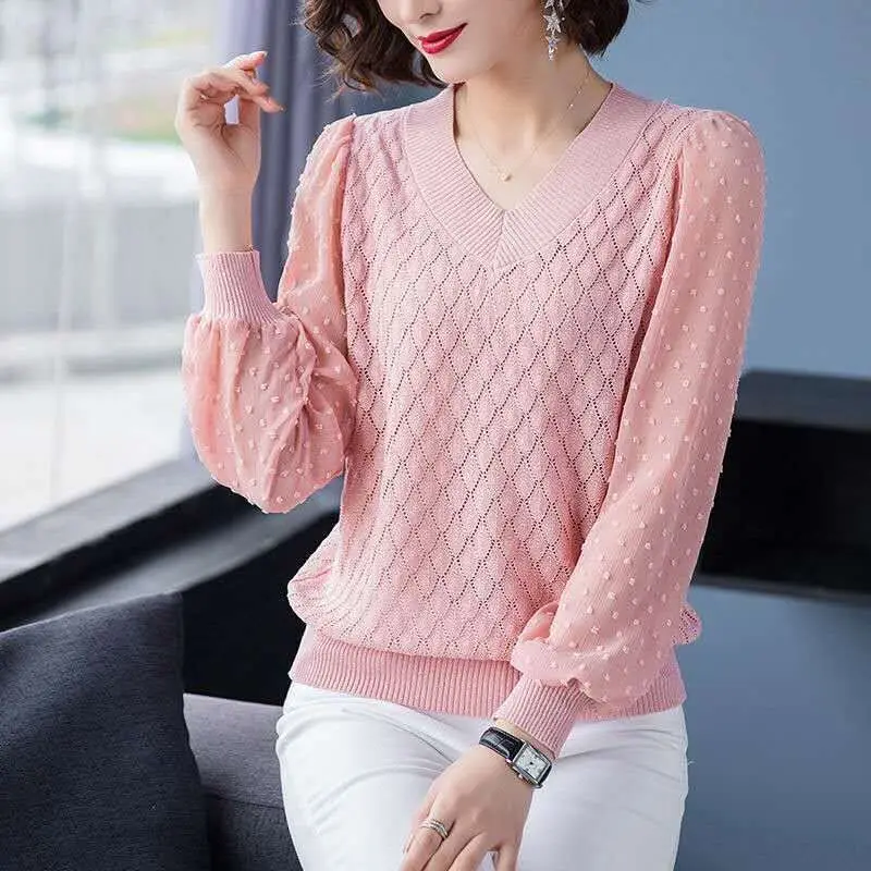 Elegant Fashion Long Sleeve Solid Color Hollow Out Tops Spring Autumn Female Clothing Commute Women\'s V-Neck Knitted T-shirt