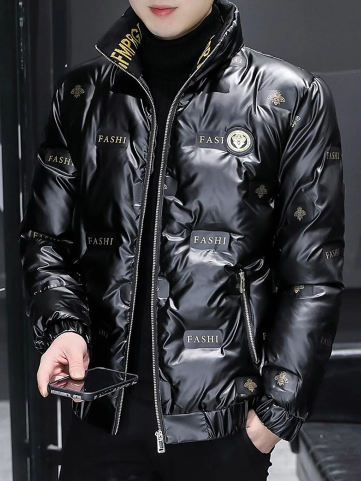 

Мужская зимняя куртка из глянцевого хлопка с воротником-стойкой, новая модель, модная, с буквенным принтом, теплая, хлопковая, для улицы