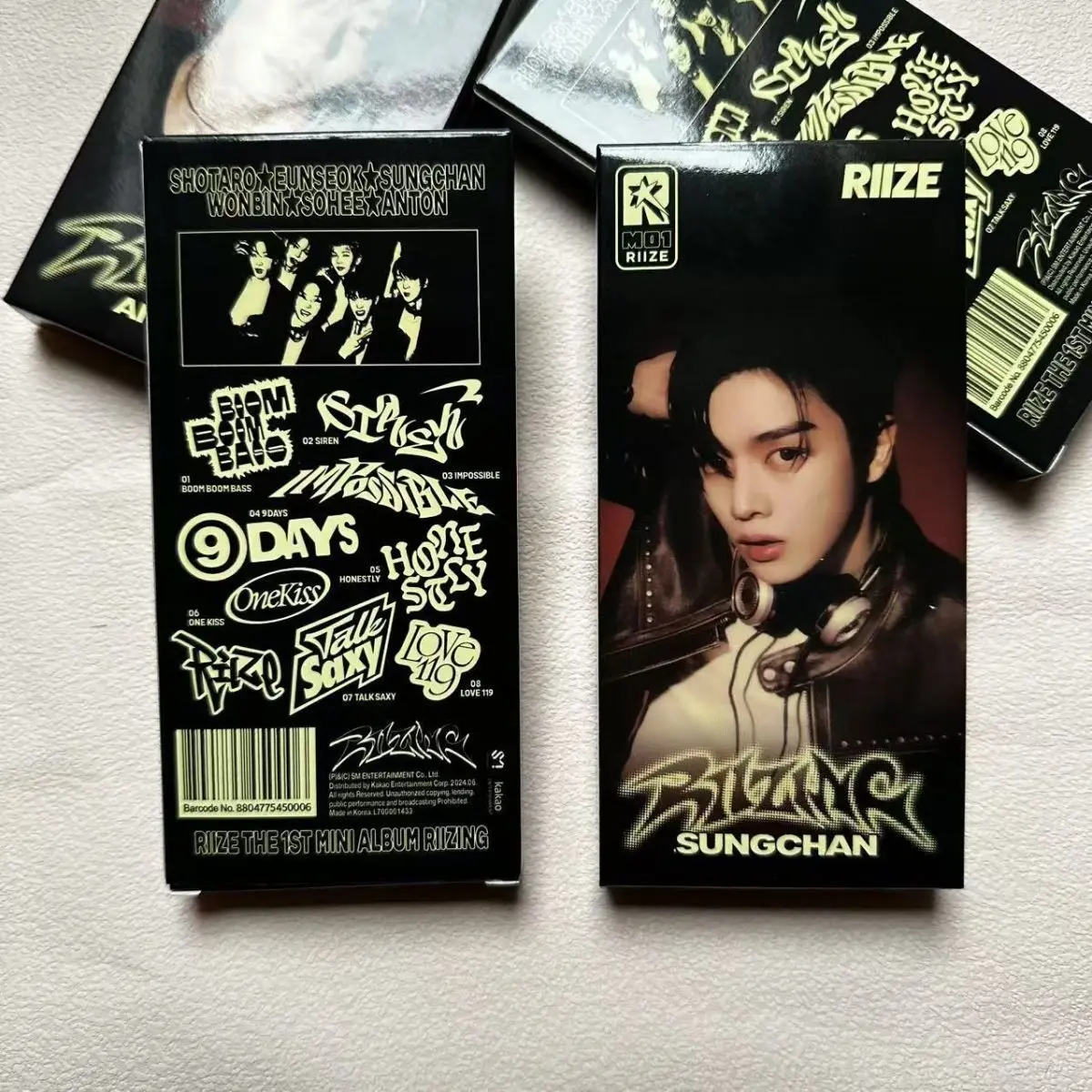 

KPOP RIIZE 《RIIZING 》Фотокарточка альбома LUCKY DRAW Cards SUNGCHAN WONBIN SEUNGHAN SHOTARO SOHEE ANTON Коллекция фанатов