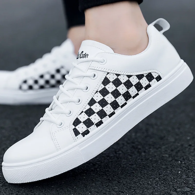 2022 New Man's Sneakers Chessboard Fashion Boys Skate Shoes Leather Waterproof Male Sports Shoes Lace Up Men White Shoes Tennis