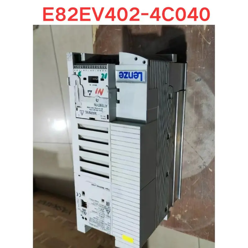 

Used E82EV402-4C040 Lenz frequency converter E82EV series 4kW, dedicated to printing machine frequency conver Functional test OK