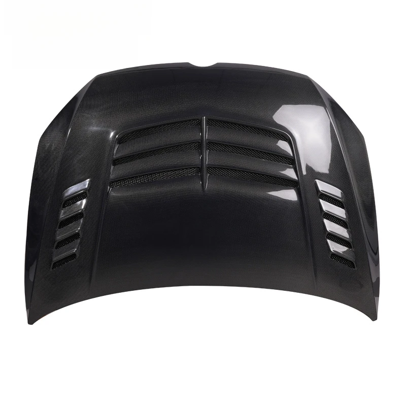 

suitable for Volkswagen Golf 7 V model, featuring a lightweight carbon fiber hood and a modified V model engine co