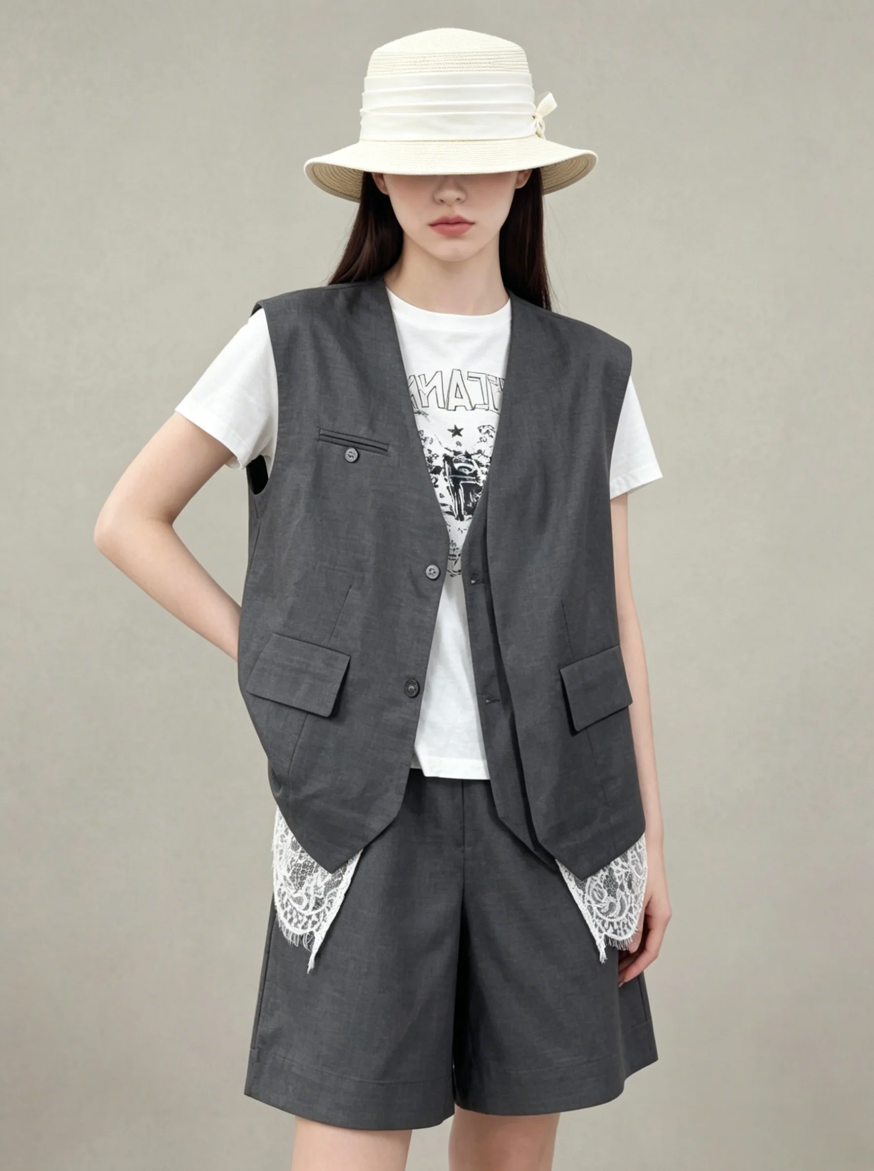 

Gray Elegant V-Neck Loose Lace Trimmed Suit Jacket Wide Leg Shorts One Complete Set OOTD Matching Set Casual Spring Fashion