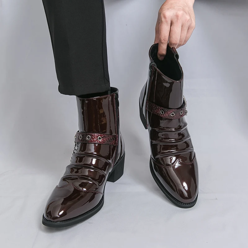 

Fashionable New Men's Patent Leather Comfortable Chain Decoration Leather Shoes Autumn Brand Pointed Side Zipper High Top Boots