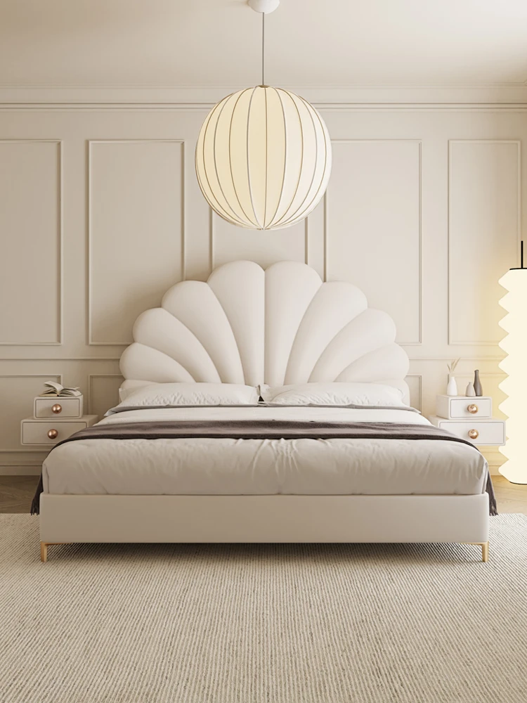 

French cream style petal bed, silicone leather bed, light luxury upholstered bed, modern and simple