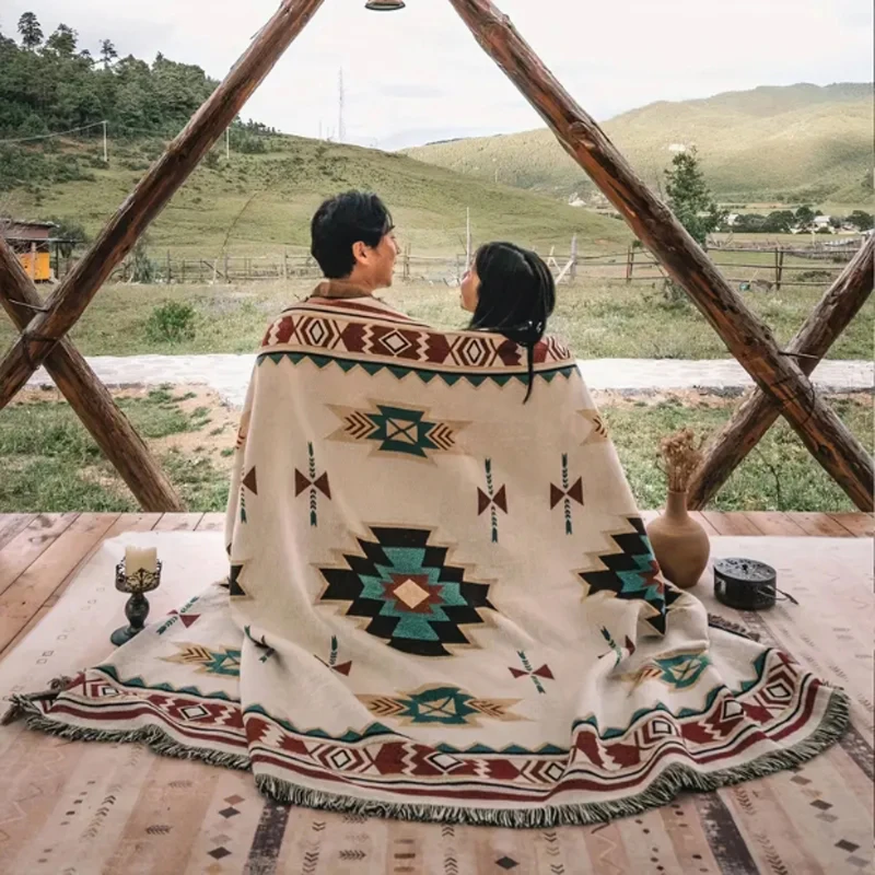 1pc Moisture-Proof Mat, Outdoor Foot Mat, Camping Picnic Cloth, Bohemian Carpet, Sofa Blanket, Fully Covered Outdoor Blanket