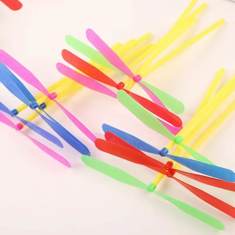 10/20pcs Novelty Rotating Flying Arrow Toy Multicolor Random Color Adult Outdoor Classic Gift Dragonfly Propeller on Plastic Bam