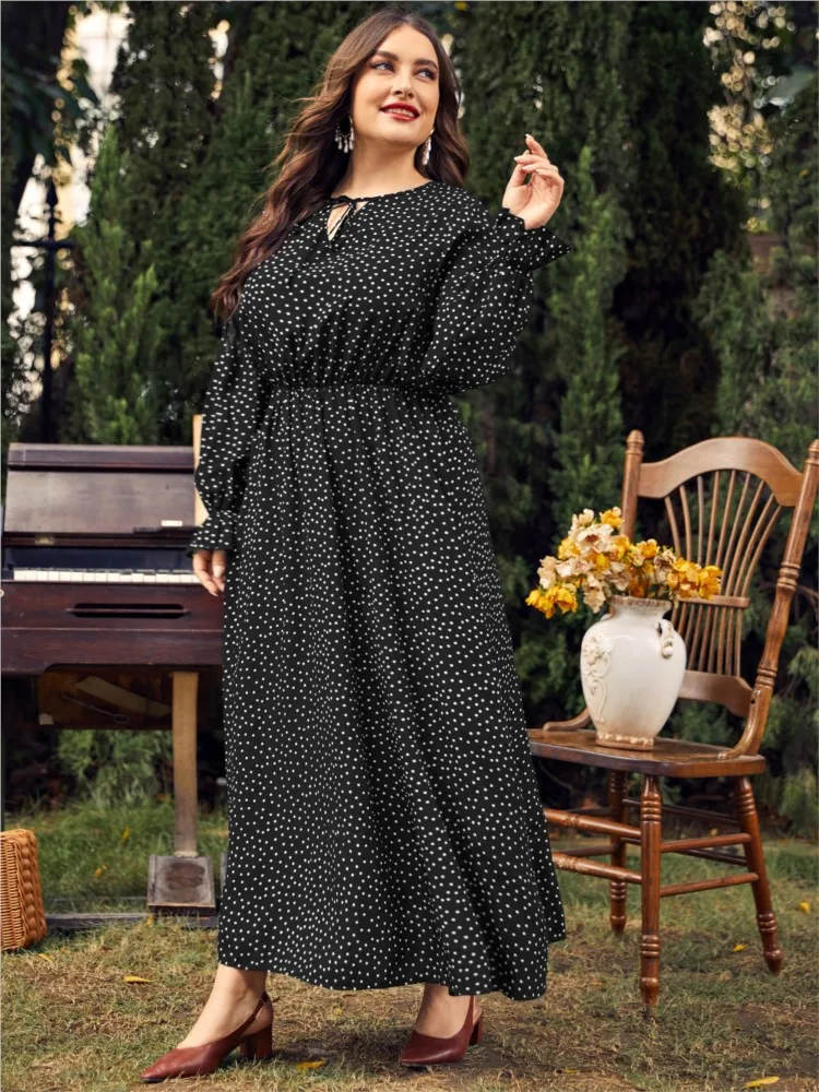 Plus Size jesienna długa sukienka damska nadruk w kropki Polka z długim rękawem na co dzień sukienki damskie moda luźna plisowana kobieca sukienka 2023