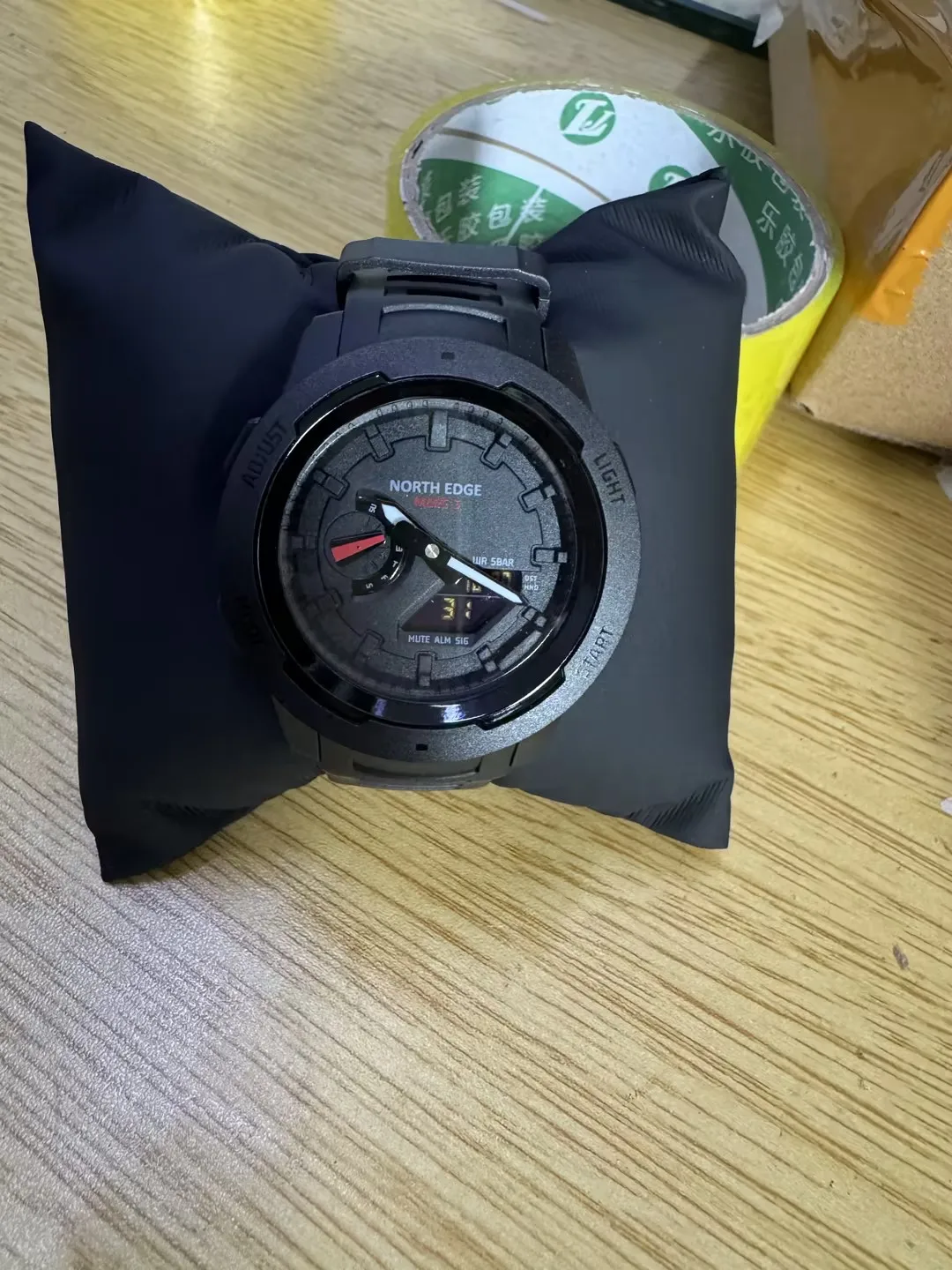 Mars3 Lightweight Carbon Fiber Digital Watch Student Outdoor Waterproof Sports Wristwatch