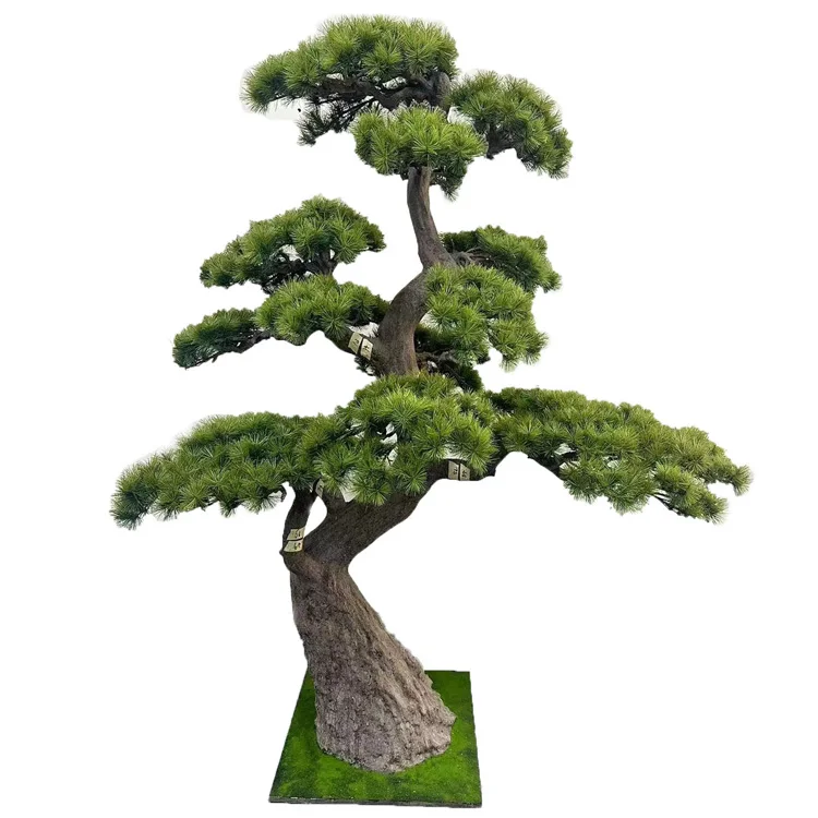 Simulation Guest-Greeting Landscaping Large Plastic Fiberglass Artificial Big Needle Pine Tree for Restaurant Decoration