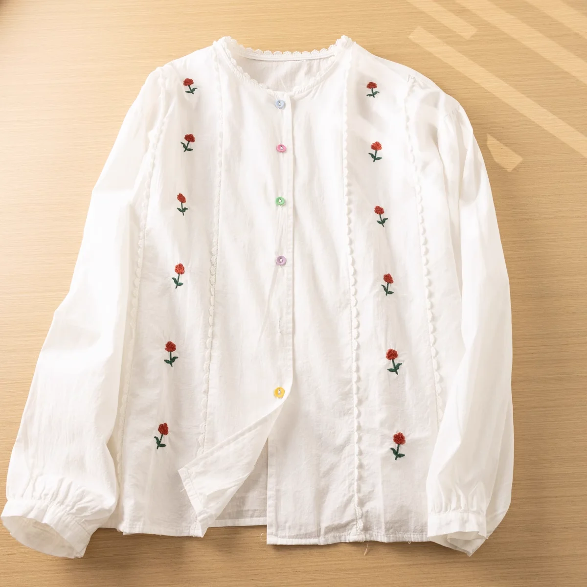 Vintage Flowers Embroidery Blouse Women Autumn Japanese Mori Girl Sweet Long Sleeve 100% Cotton White Loose Shirt