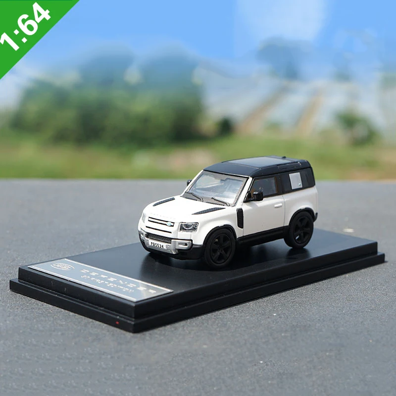 

1:64 Defender 90 SUV Alloy Car Diecasts & Toy Vehicles Car Model Miniature Scale Model Car For Children