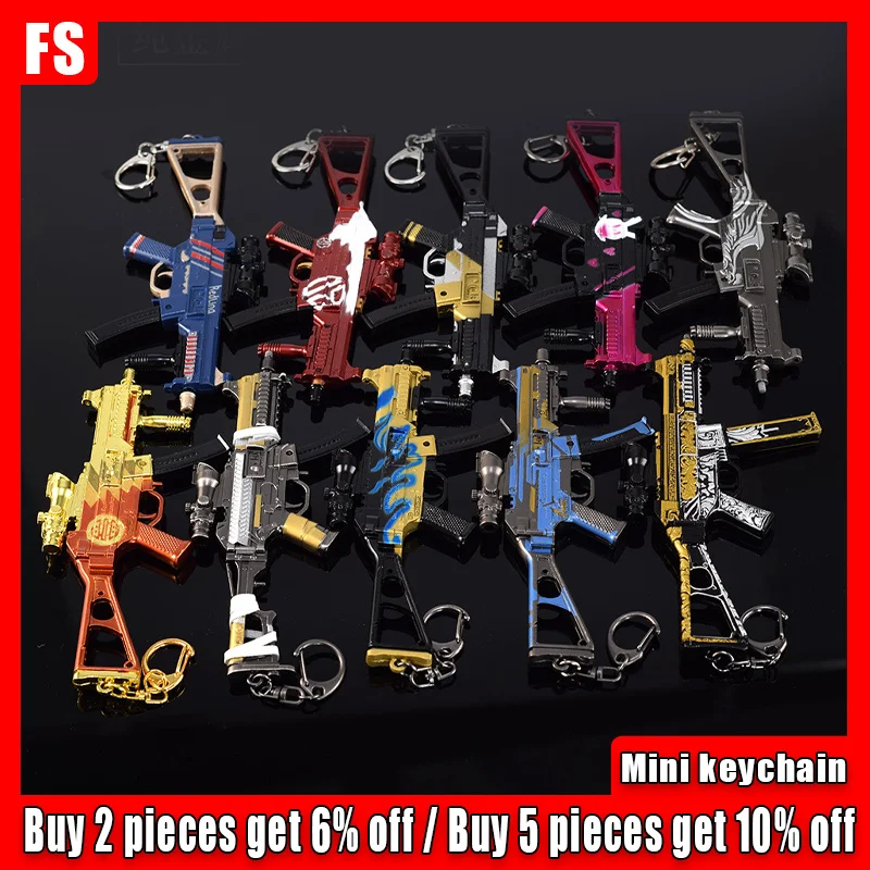 

17cm UMP45 Guns Keychain Metal UMP9 Model Safety Game Prop Cold Weapon Desk Ornaments Bag Acessories Collectible Toys