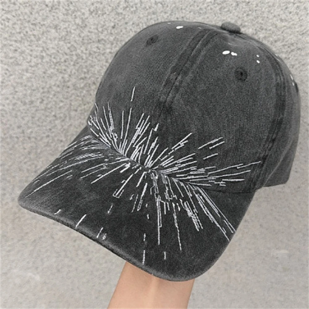 Cappello Ricamato Lavorato a M - Embroidery World recensione e prezzo