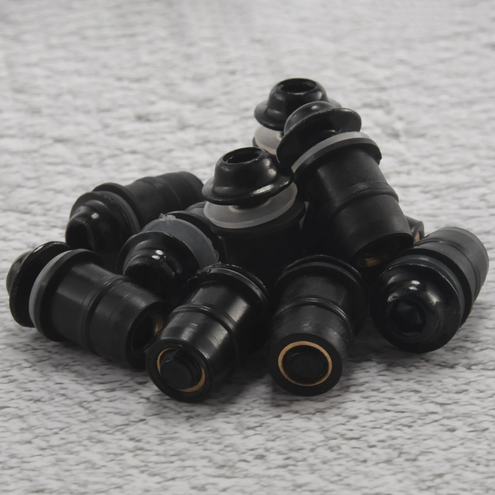 B17C 10Pcs/Set M5 Bolts Motorcycle Metric Rubber Well Nuts Windscreen Fairing Cowl Universal For Windshield Accessories