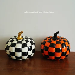 Creative mosaic pumpkin ornaments, classic Nordic checkerboard patterned pumpkin resin crafts, Halloween pumpkin decorations